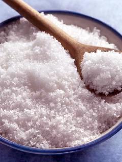Natural Skin Care Treatment Using Salt